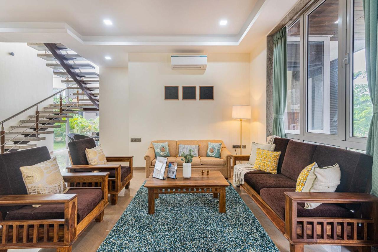 Sierra Skies By Stayvista - A Mountain-View Villa Featuring A Rooftop Swimming Pool, Jacuzzi, Turf, And A Gym For An Elevated Stay Lonavala Eksteriør billede